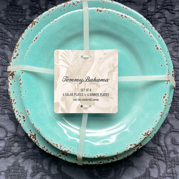 Tommy Bahama Other - Tommy Bahama Melamine 8 Plates Turquoise Crackle